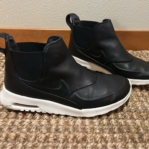 NIKE Womens Air Max Thea Mid Black size 9.5